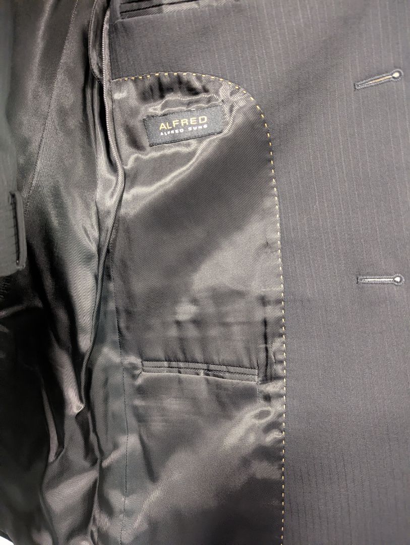 Alfred Sung Men’s Charcoal Pinstripe Wool Suit