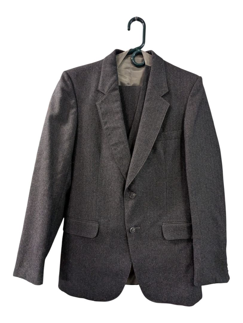 Avery Row Men’s 3-Piece Wool Suit