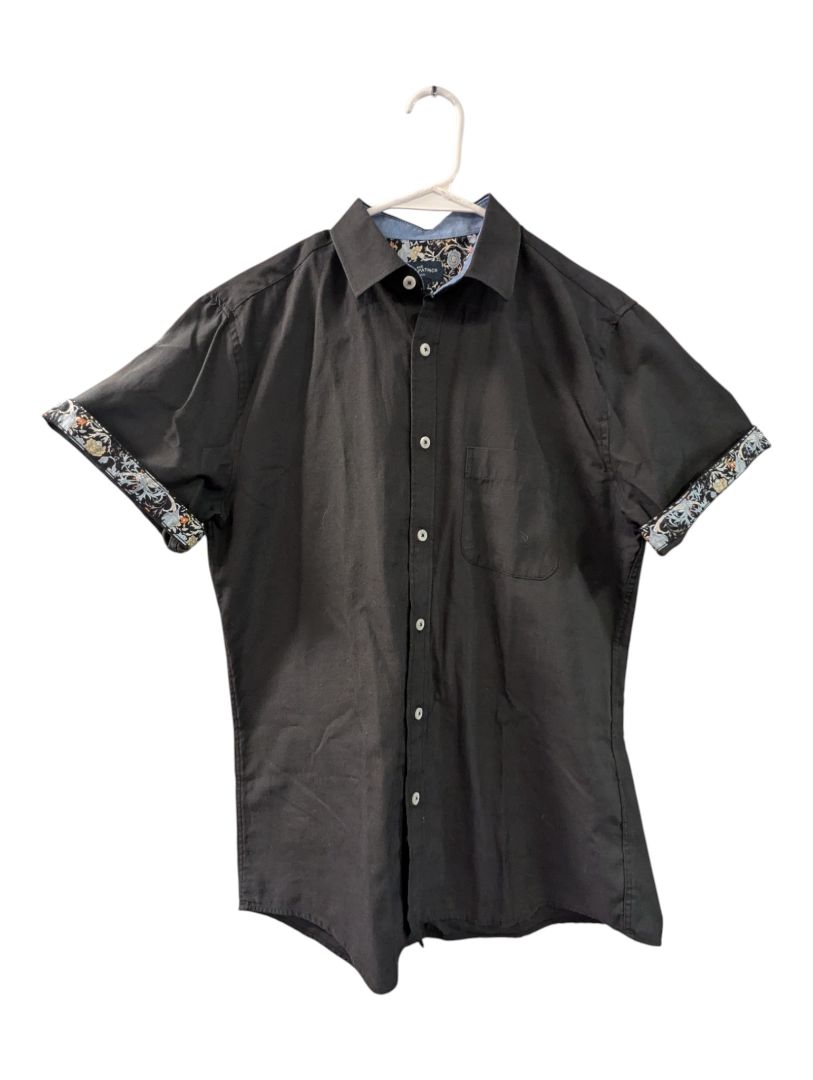 Rue Saint-Patrick Montreal Black Short Sleeve Shirt – M