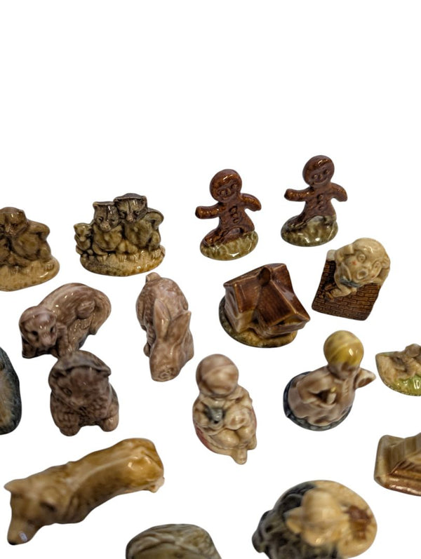 Vintage Wade Whimsies Collection – 54 Ceramic Figurines