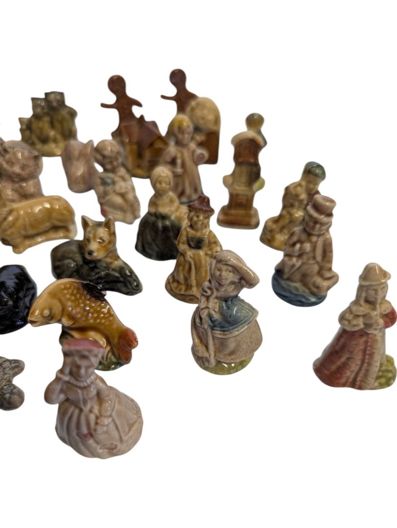 Vintage Wade Whimsies Collection – 54 Ceramic Figurines