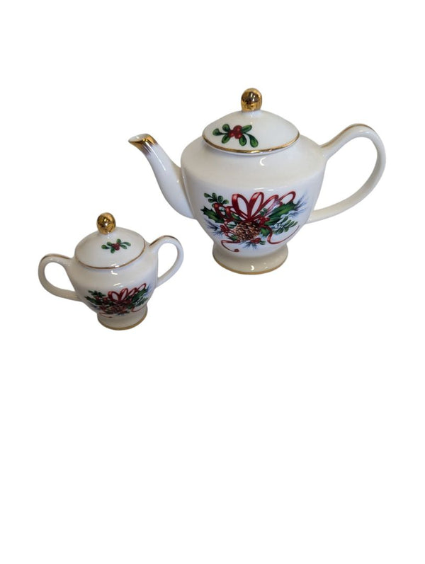 Avon Fine Collectibles Miniature Holiday Tea Set