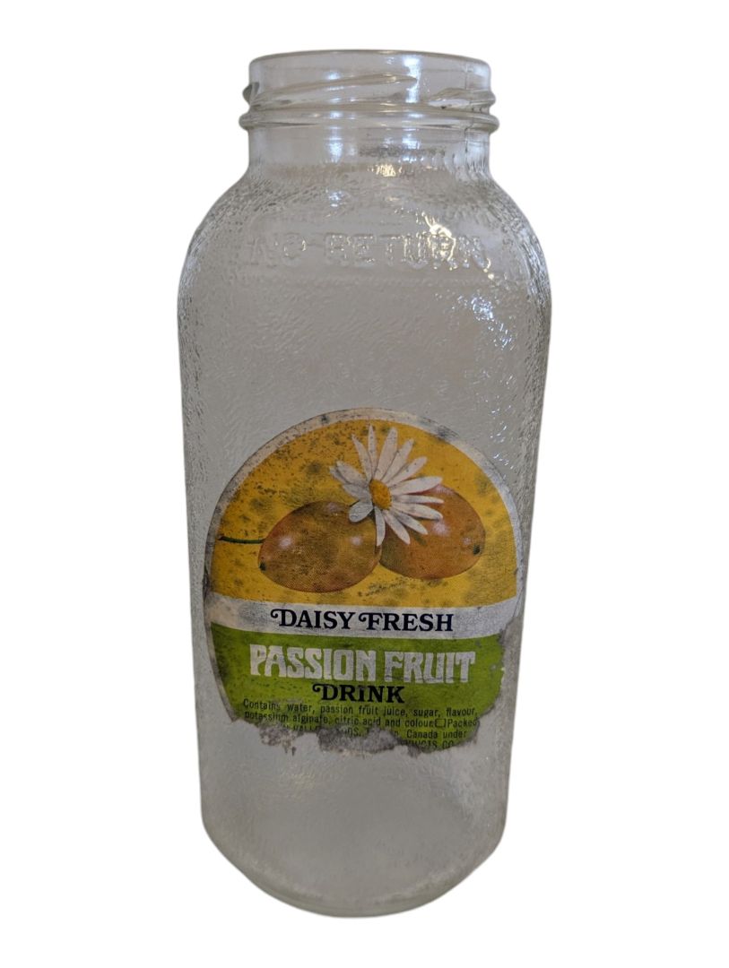 Vintage Daisy Fresh Passion Fruit Drink Glass Bottle