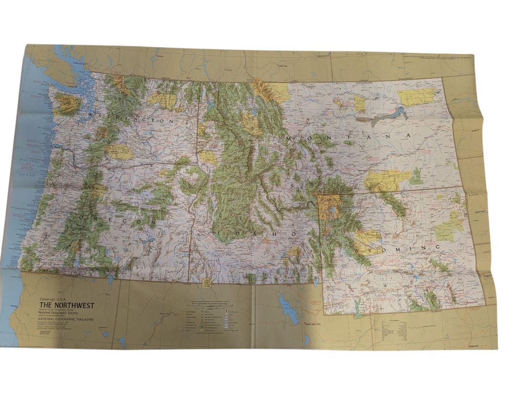 Vintage National Geographic & Travel Map Collection - USA