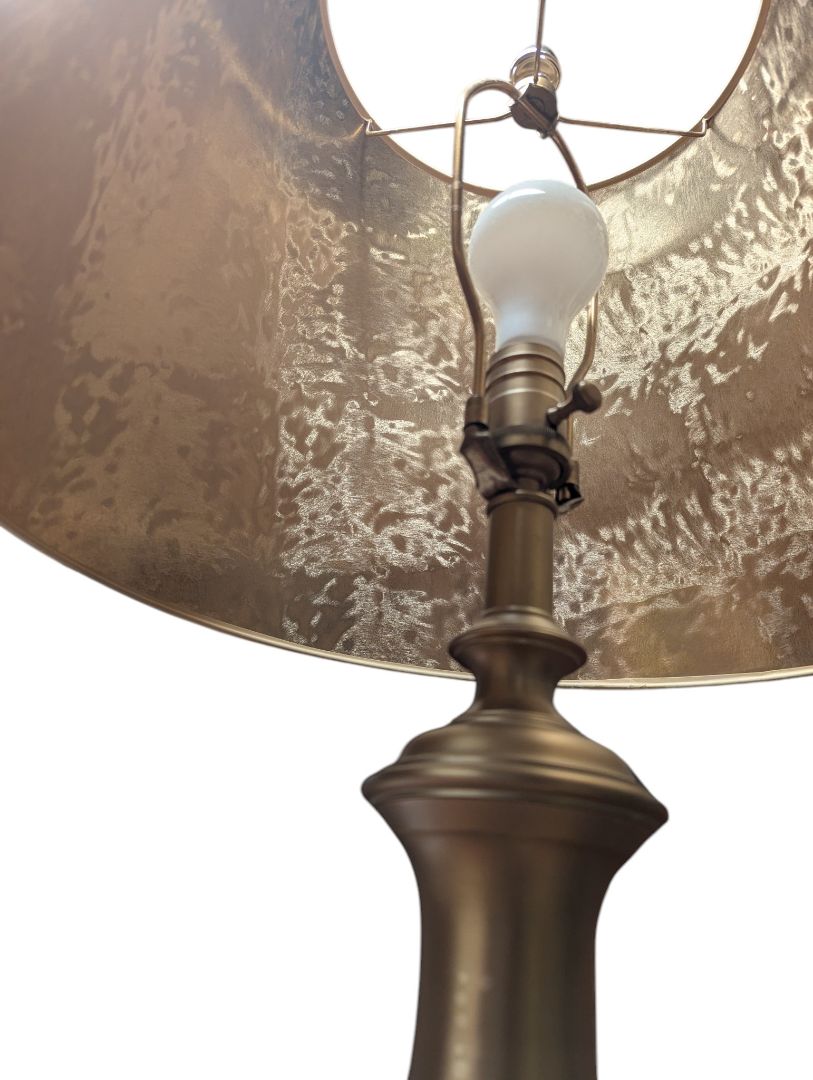 Vintage Brass-Tone Table Lamp with Cream Shade