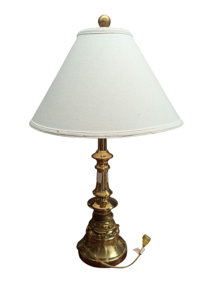 Traditional Brass-Tone Table Lamp with Shade