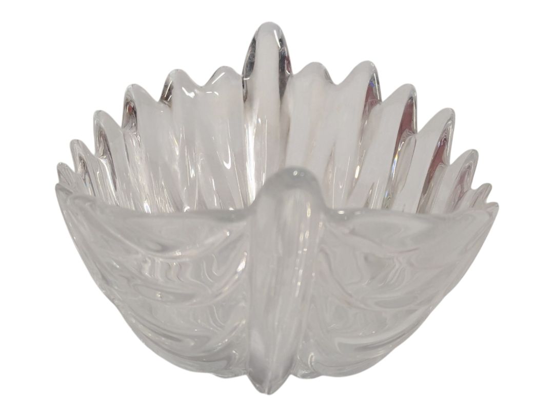 Clear Glass Leaf-Shaped Decorative Bowl