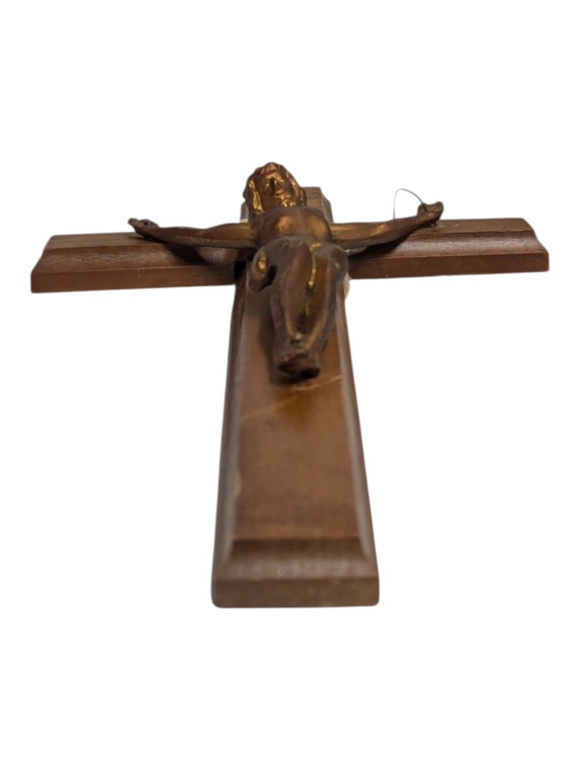 Set of 2 - Vintage Crucifix Crosses