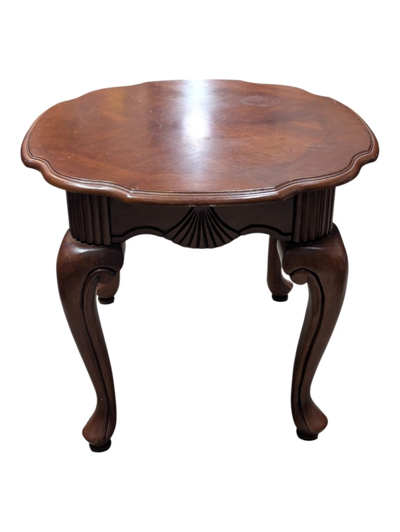 Traditional Queen Anne Style Wood Side Table