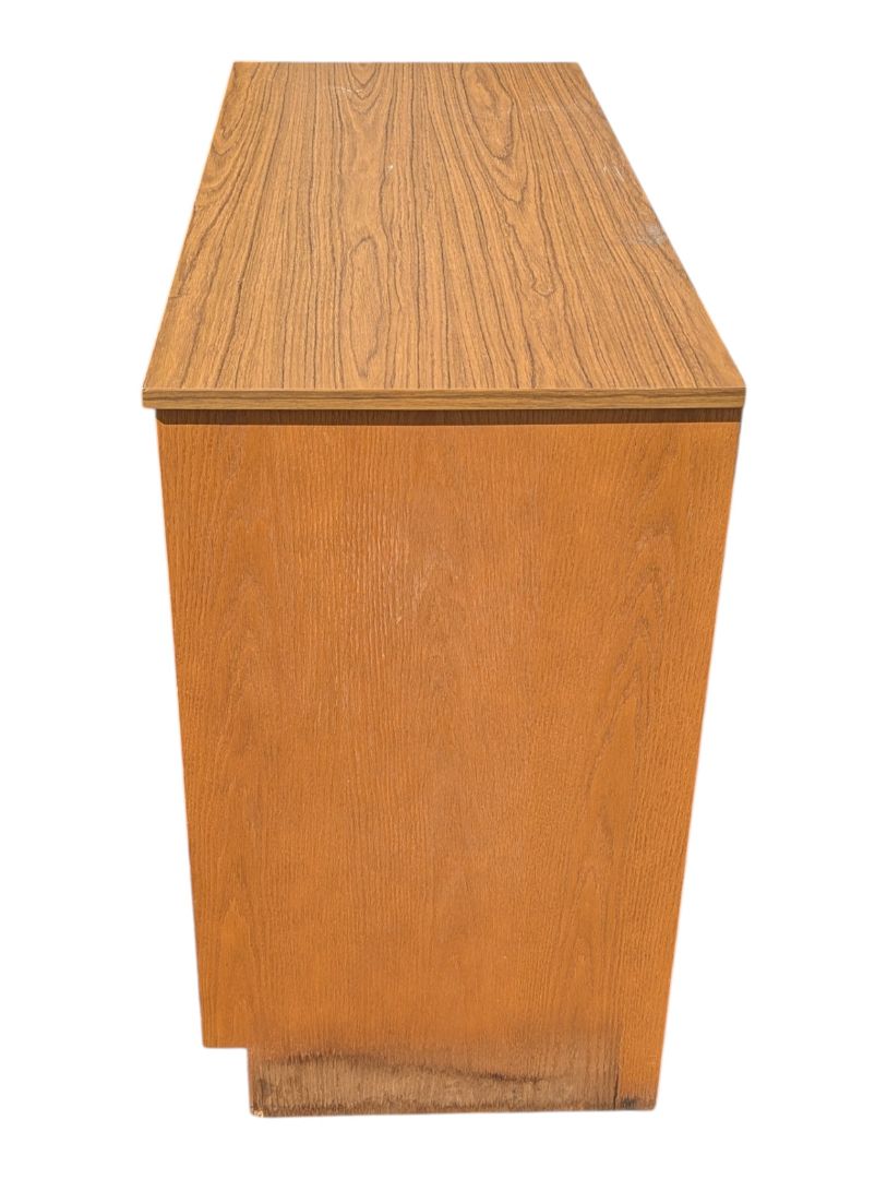 Vintage 8-Drawer Wood-Look Dresser