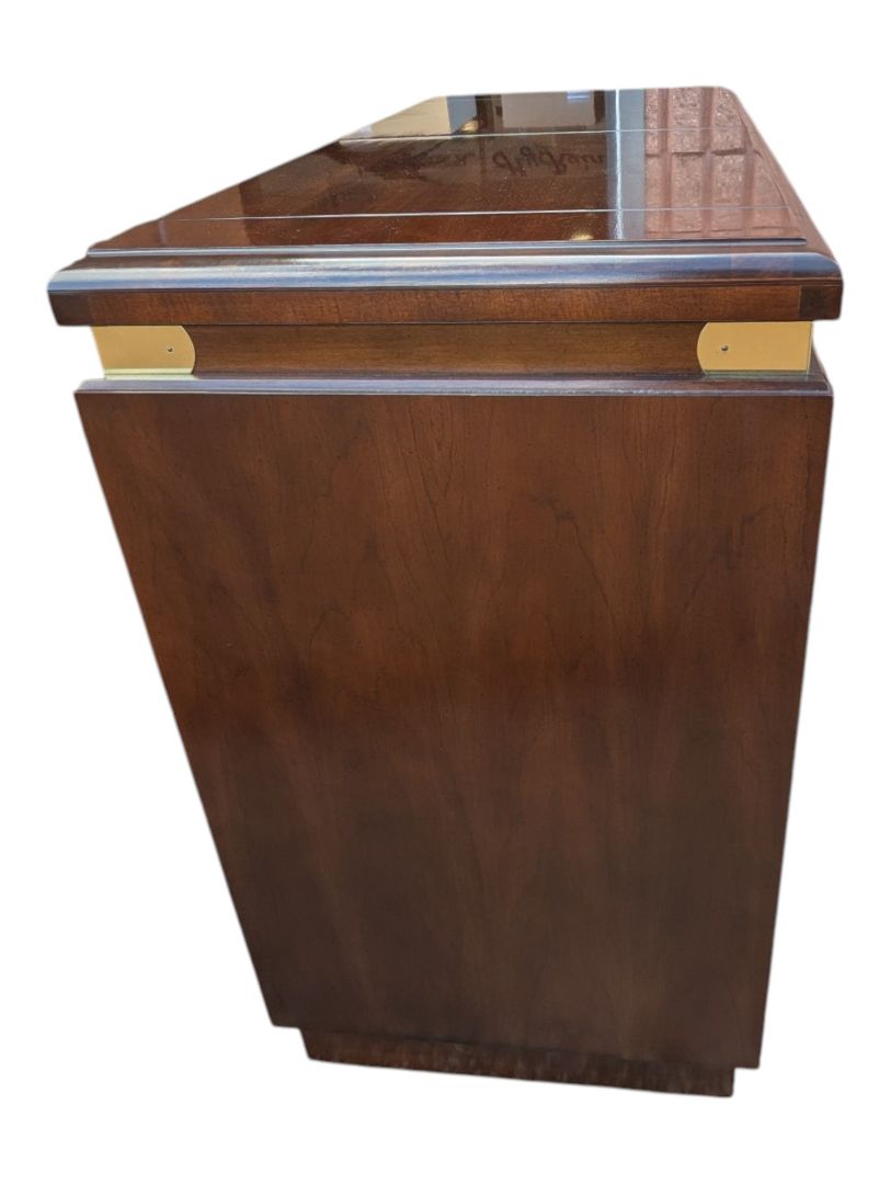 Kroehler Canada Expandable Bar Cabinet