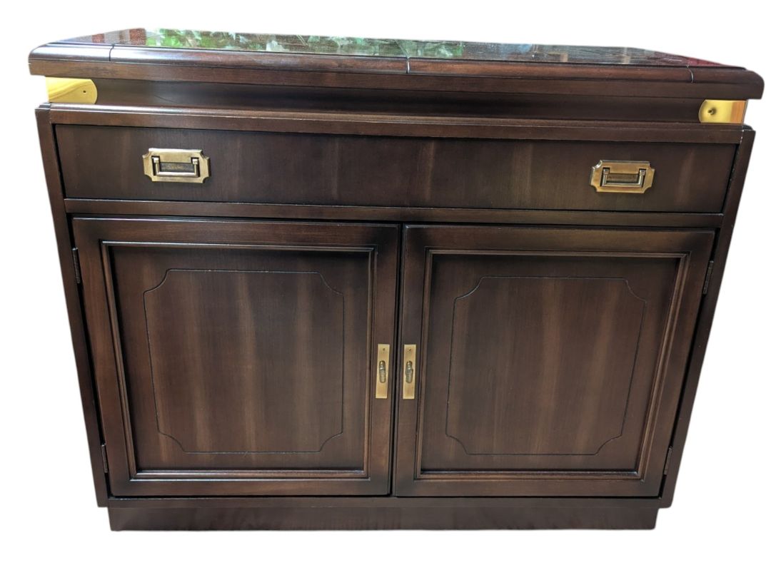 Kroehler Canada Expandable Bar Cabinet