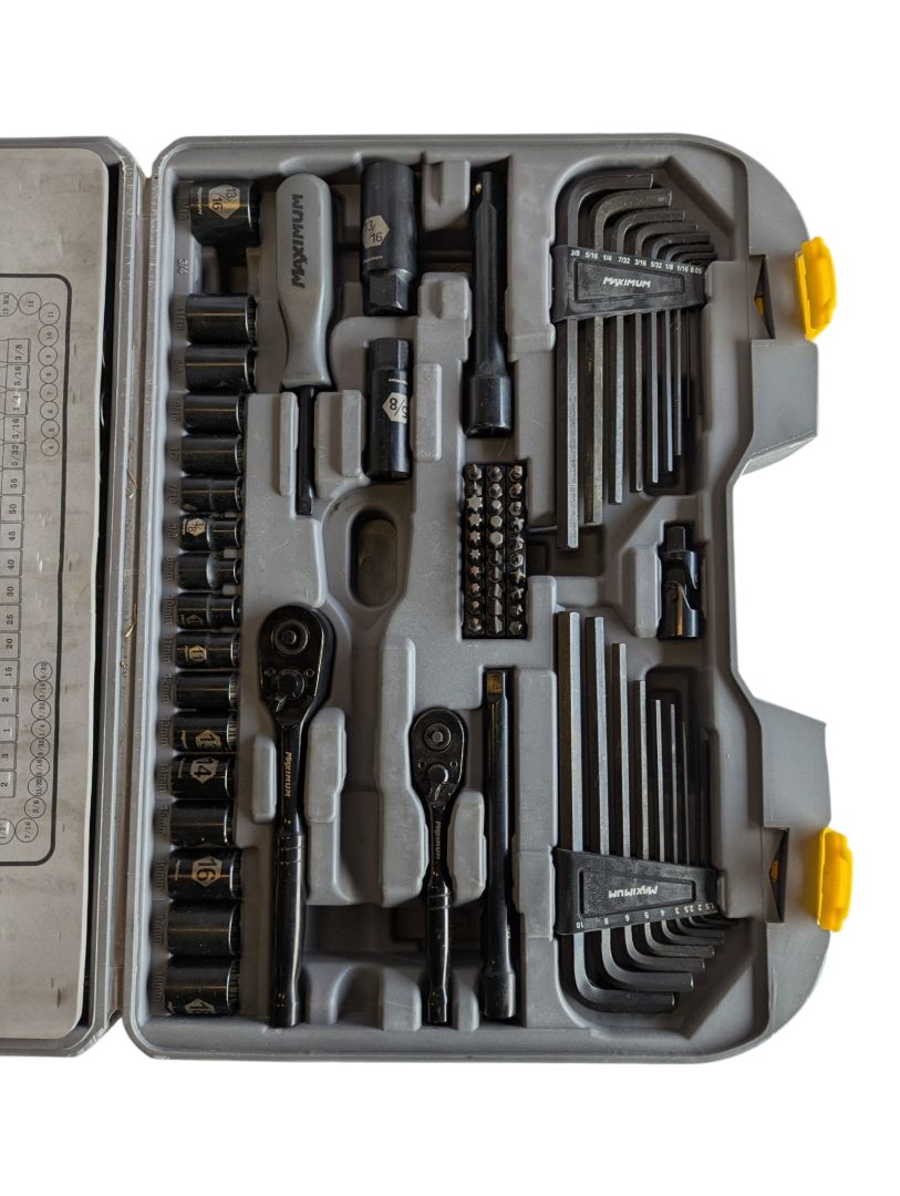 Mastercraft Maximum Socket & Mechanic's Tool Set with Carrying Case