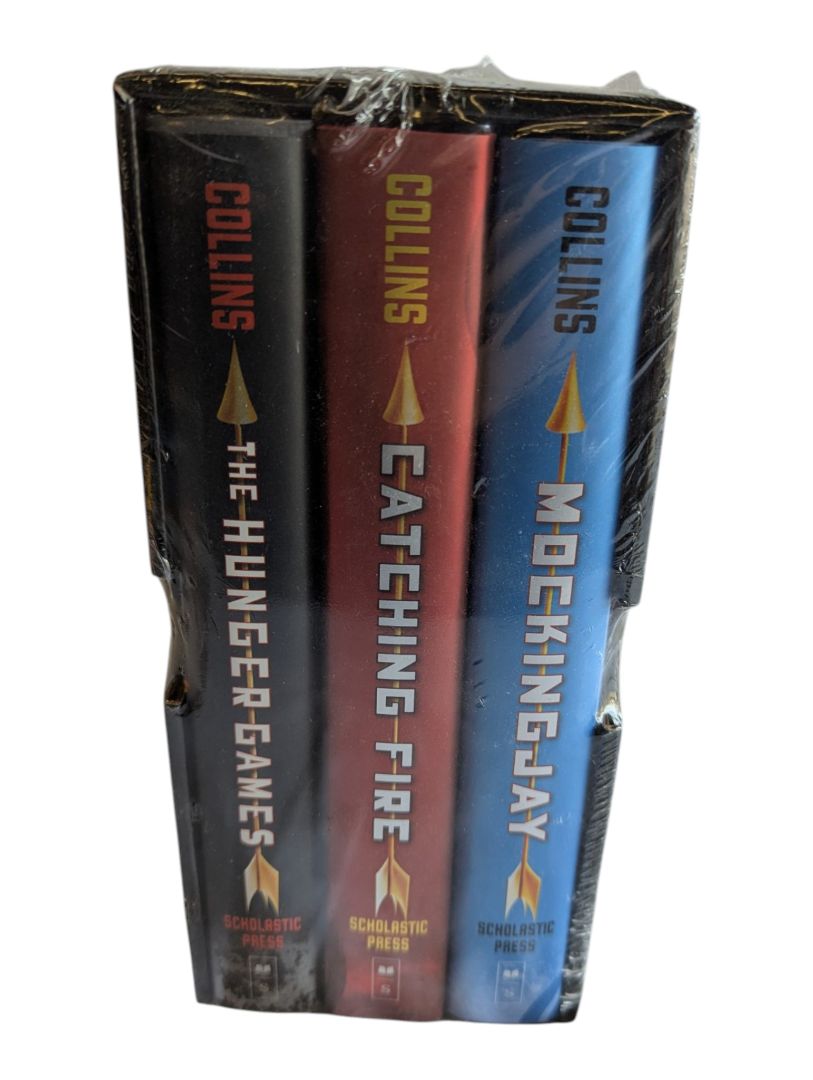 Suzanne Collins The Hunger Games Trilogy Boxed Set – 3 Hardcover Books