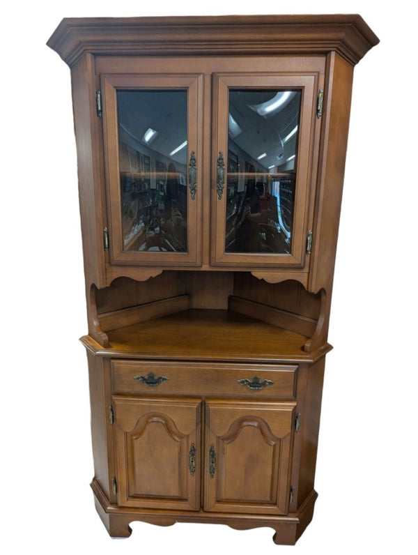 Krug Bros. Saugeen Maple Corner China Cabinet