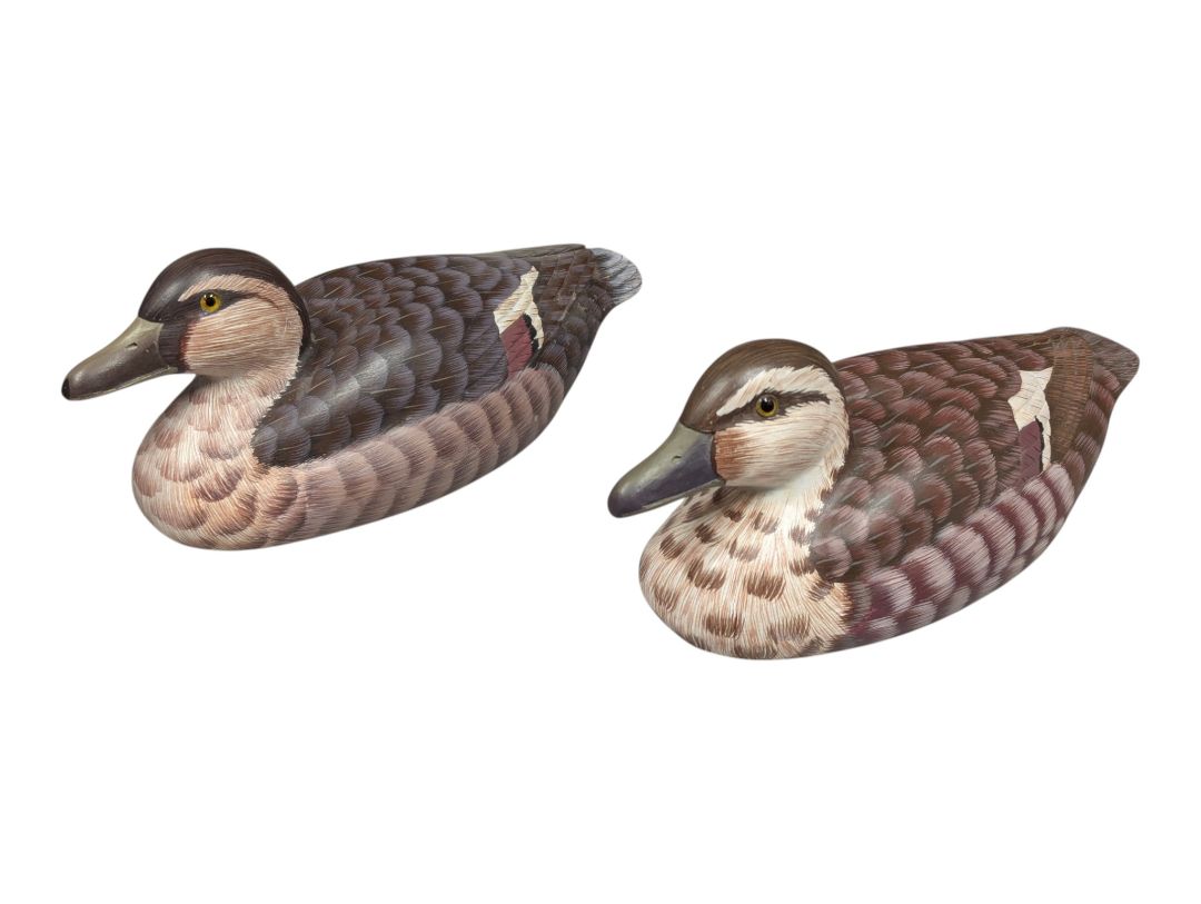 Pair of Hand-Painted Wooden Mallard Duck Decoys – Decorative Waterfowl