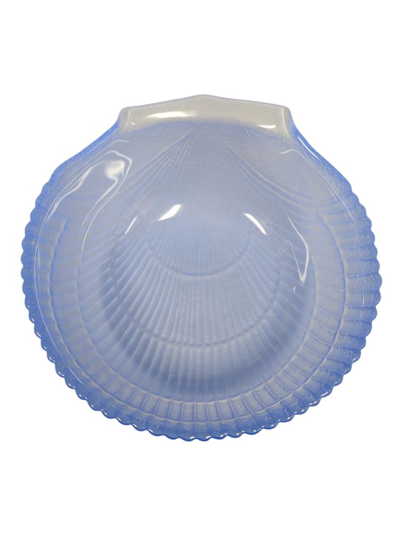 Set of 4 Blue Opalescent Glass Seashell Bowls