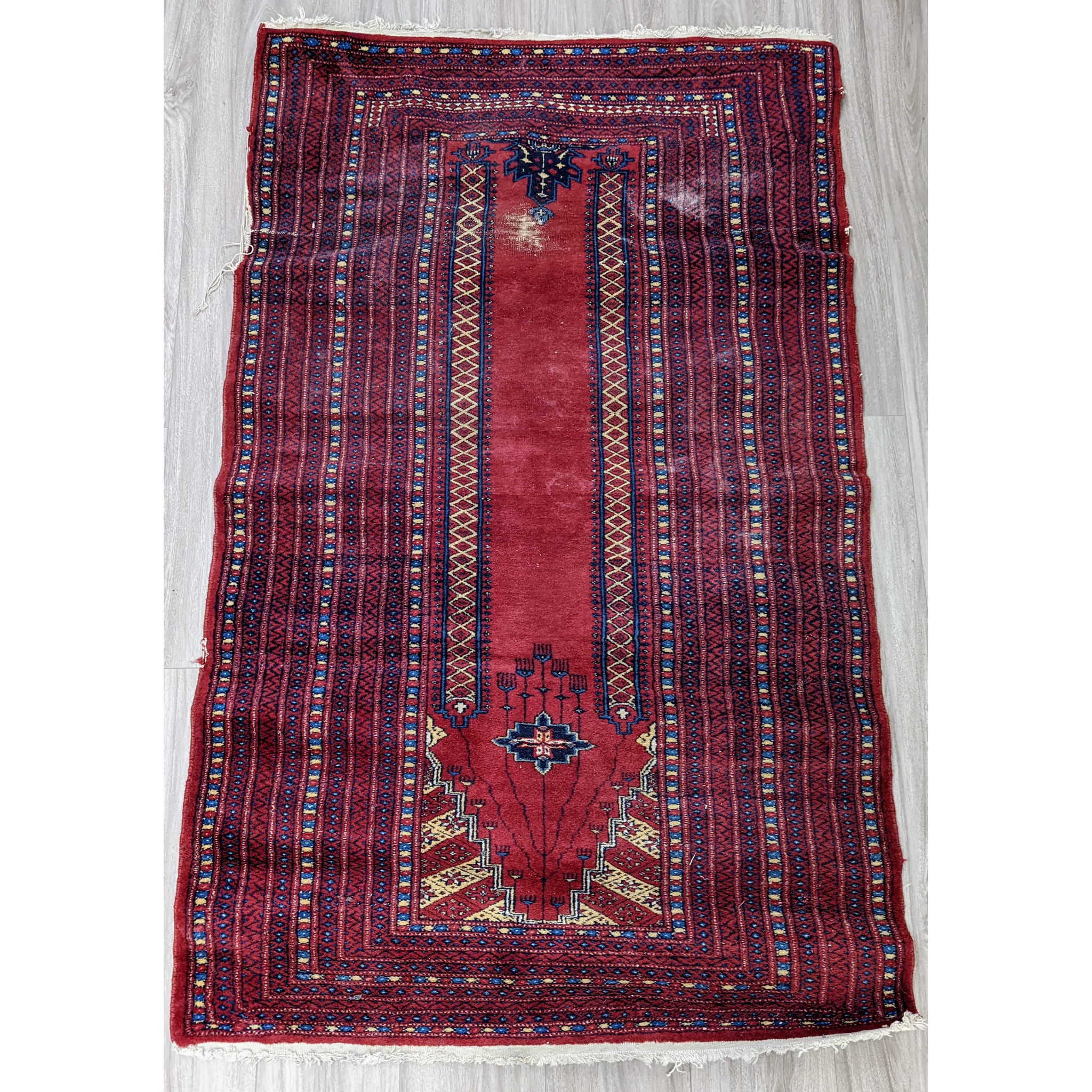 Vintage Tribal Style Area Rug Furniture & Home Decor KW Consignment Inc. 289.99