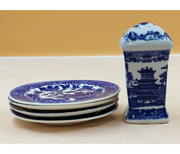 Blue Willow Dessert Set & Hair Pin Holder Furniture & Home Decor KW Consignment Inc. 60.00