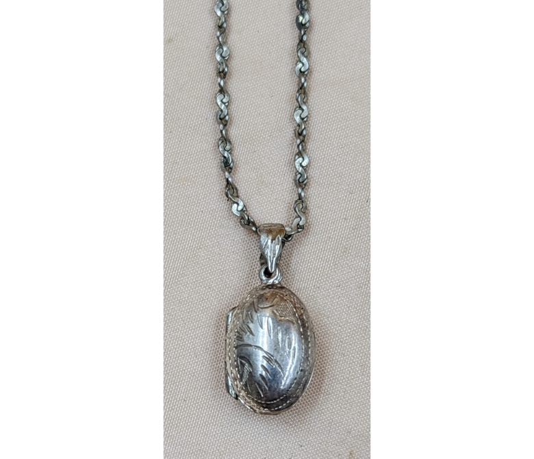 Vintage Sterling Silver 925 Locket Jewelry KW Consignment Inc. 50.00
